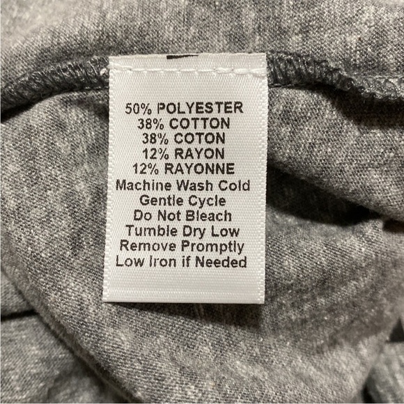 Cinq A Sept Top Speak Up Inspire and Love crewneck T shirt Gray Short Sleeve XXS - Picture 7 of 8